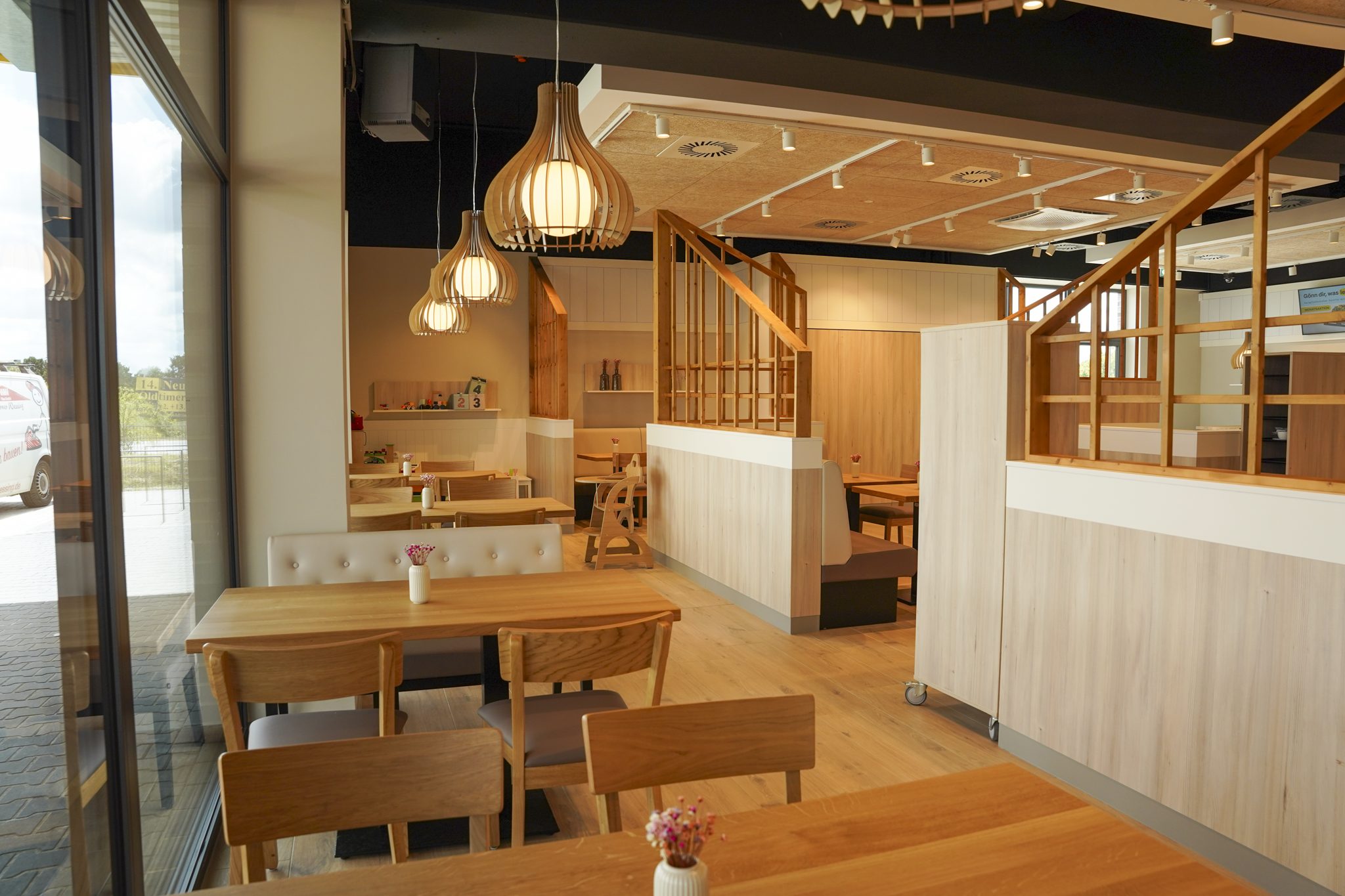 Bistro im Erdgeschoss